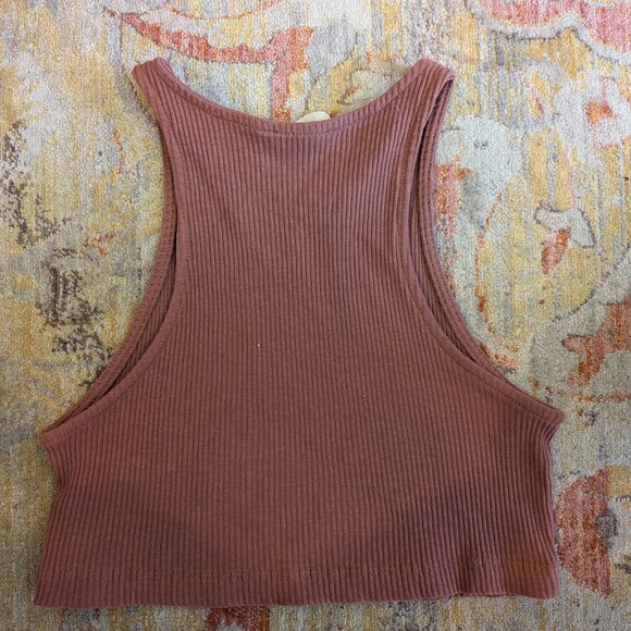 Audrey 3+1 Crop Top - Picture 4 of 4